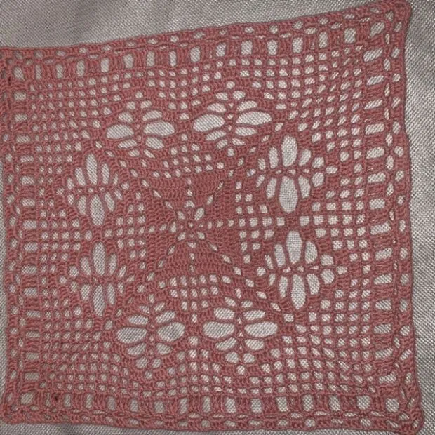 Crochet doily square