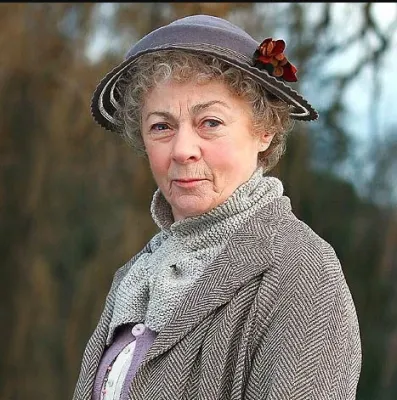 Schal Miss Marple