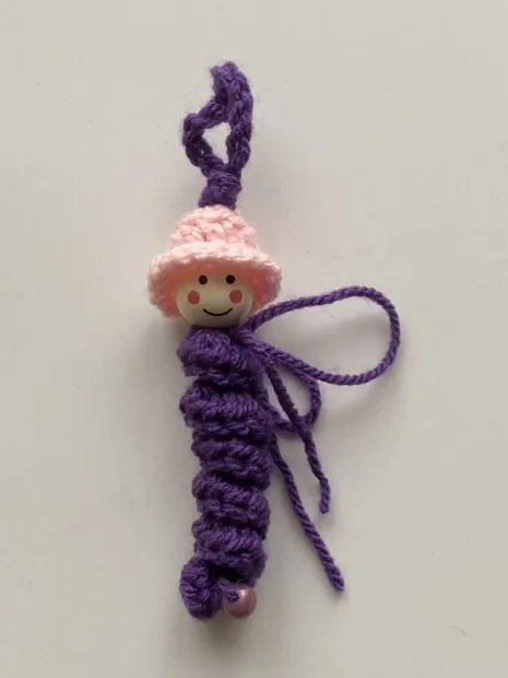 Lucky Worms Worry Worms pink/purple with button cap