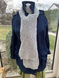 klassischer Schal - Patent gestrickt - Handarbeit