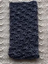 dunkle Handytasche metallic-Look - Handyhülle