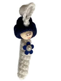 Sorgenwürmchen BluenWhite mit Blümchen, Glitzerstein und Bommelmütze