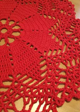 crochet cover red ø 47cm