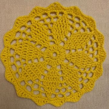 crochet cover yellow